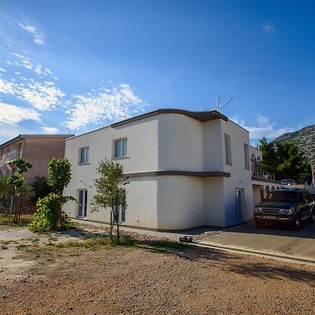 Rujno Apartments Starigrad Paklenica Exteriör bild