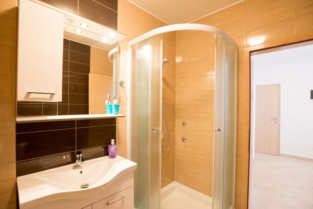 Rujno Apartments Starigrad Paklenica Rum bild